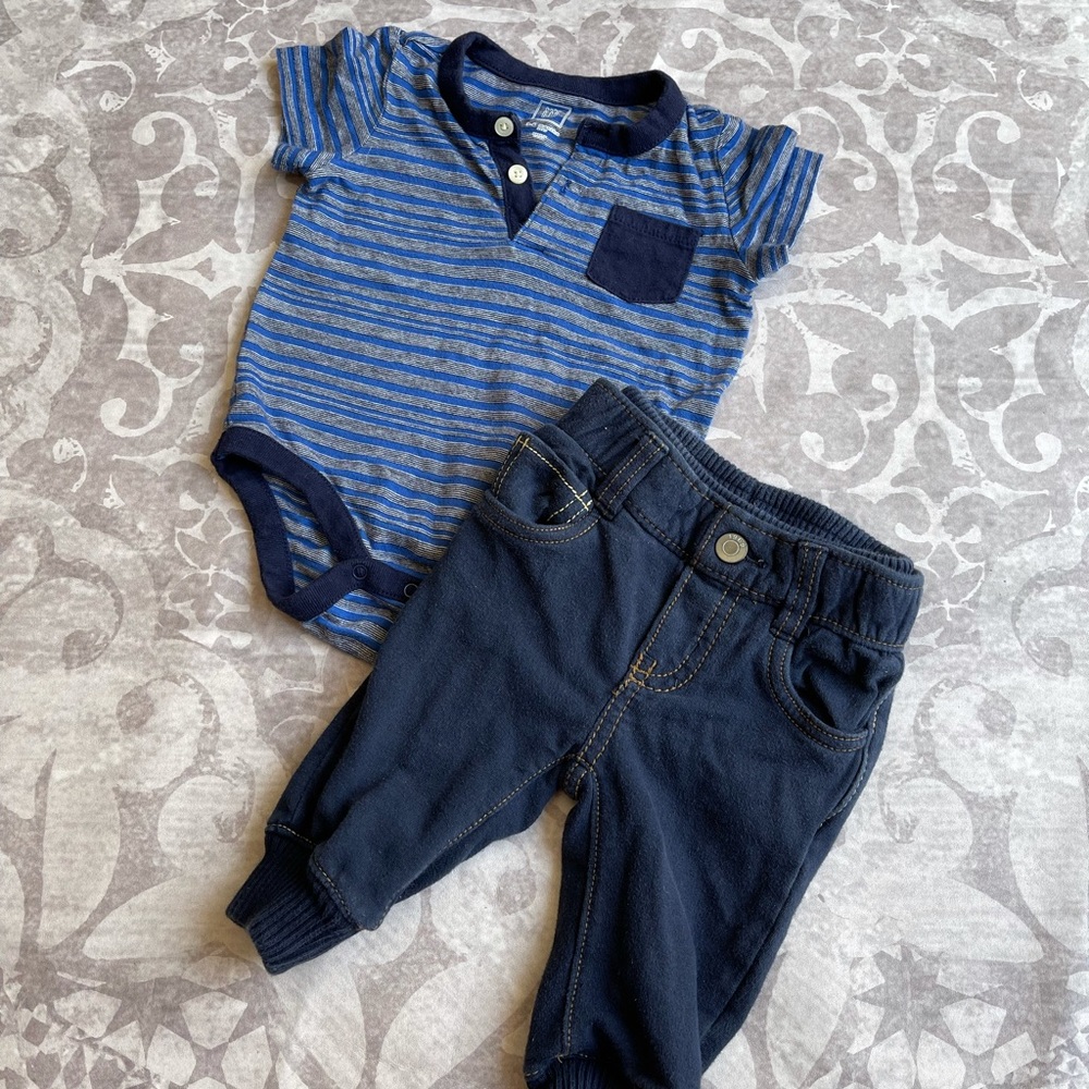Baby gap outfit bundle 3-6m
